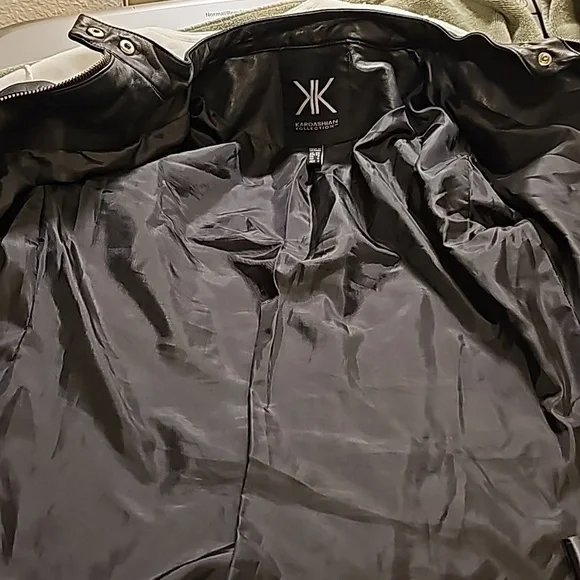 Black Quilted Faux Leather Kardashian Jacket - Picture 5 of 6